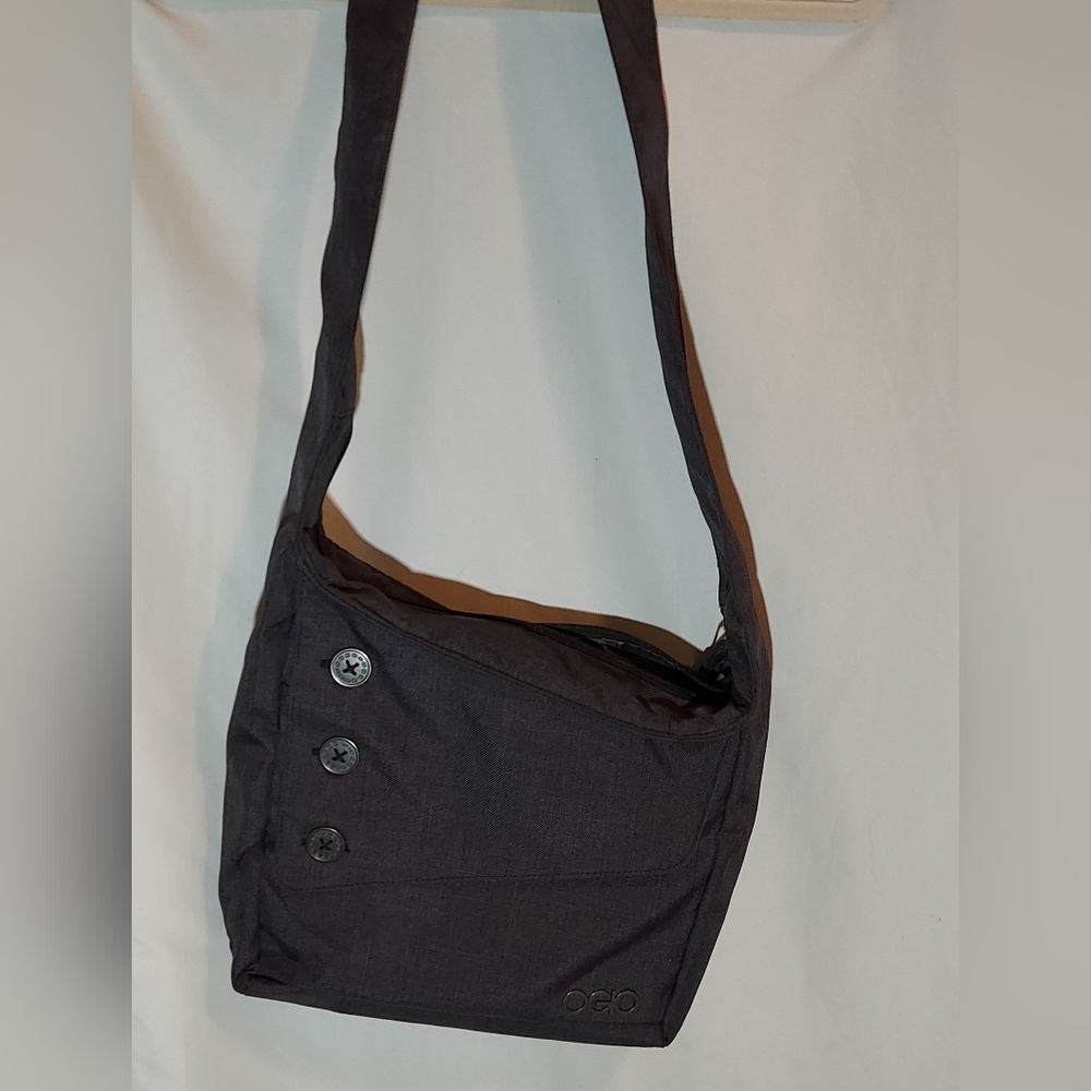 Ogio Cross Body Tablet Bag - Picture 2 of 7
